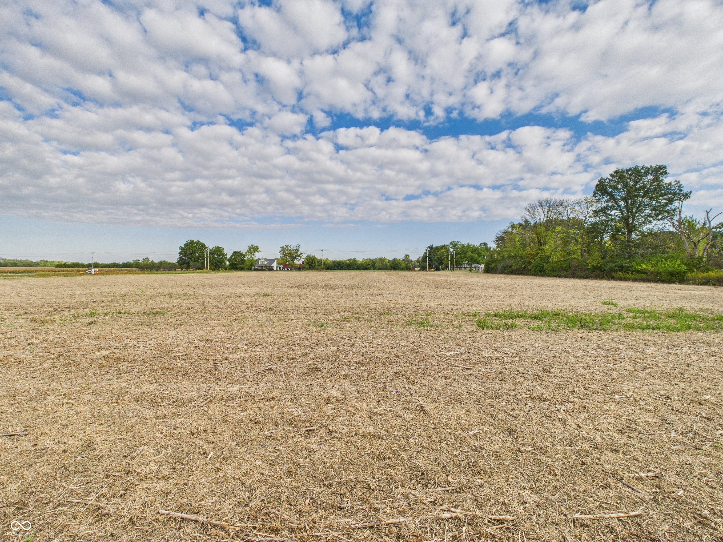 1000 East North Pendleton, IN 46064 - Photo 16 of 27