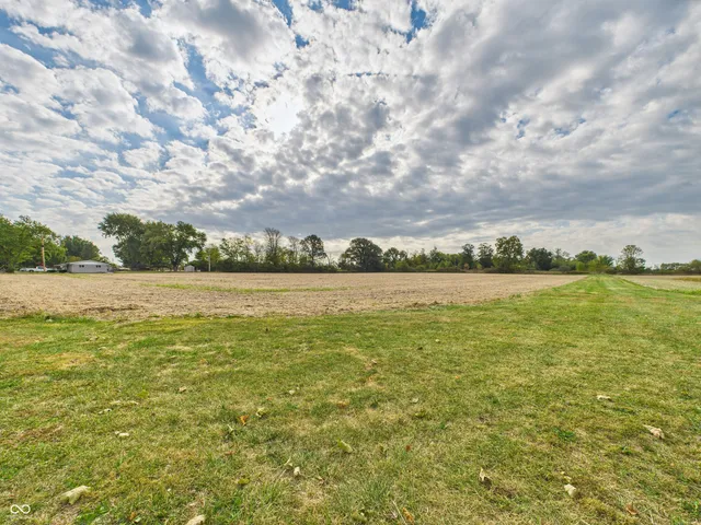 $700,000 | 1000 East North, Pendleton, IN 46064