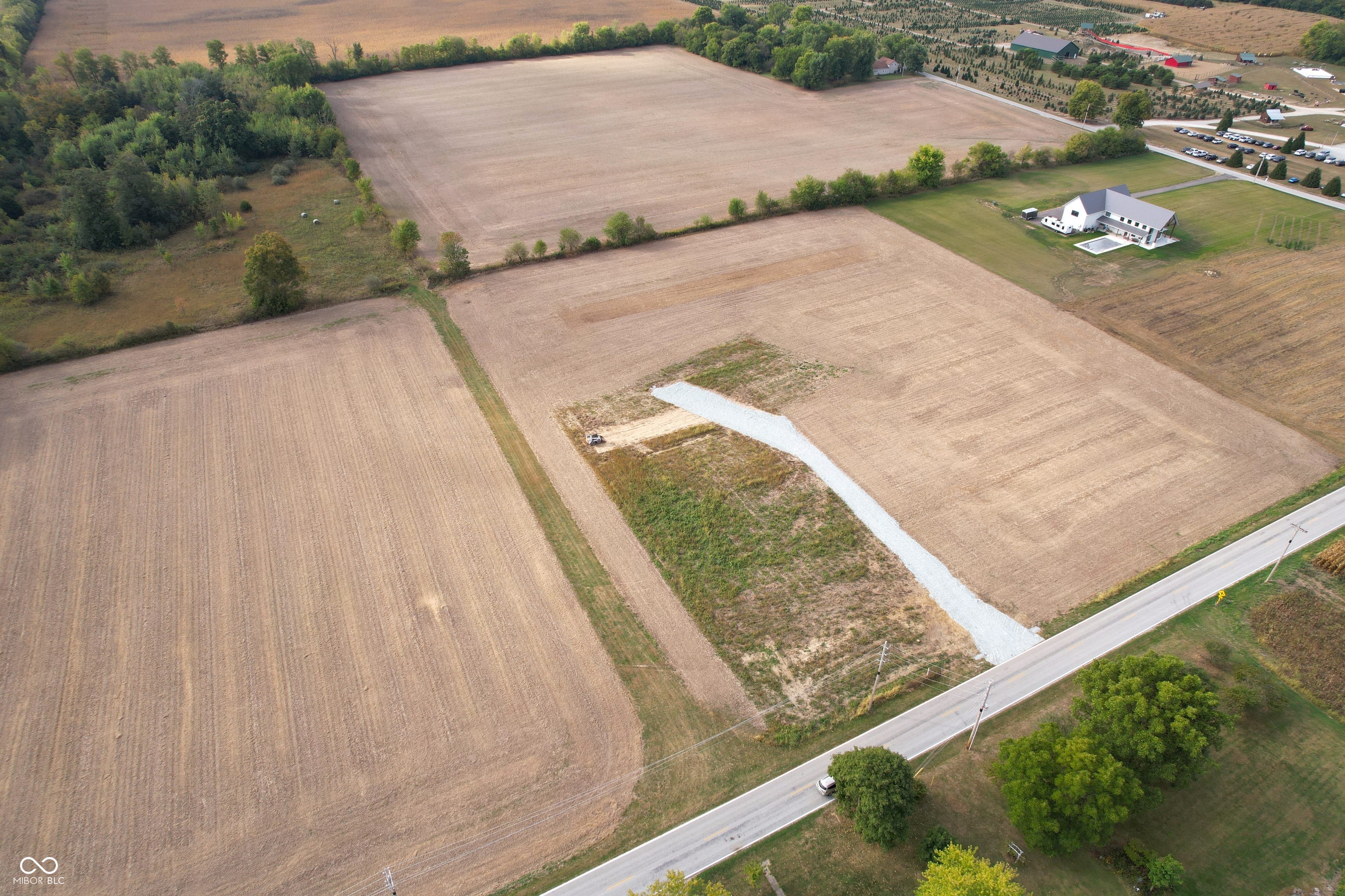 1000 East North Pendleton, IN 46064 - Photo 22 of 27