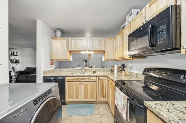 $229,900 | 7740 West 35th Avenue, Unit 214, Wheat Ridge, CO 80033