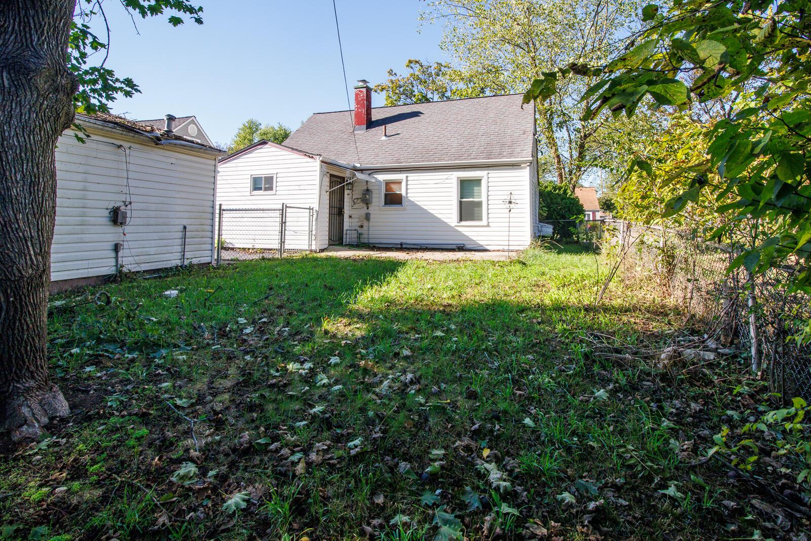 2393 Lindale Road Columbus, OH 43224 - Photo 8 of 42 2393 Lindale-8