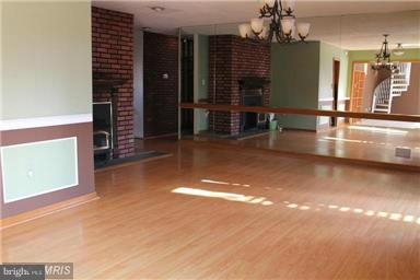 1307 Fillmore Road Fort Washington, MD 20744 - Photo 5 of 27 Dining Room