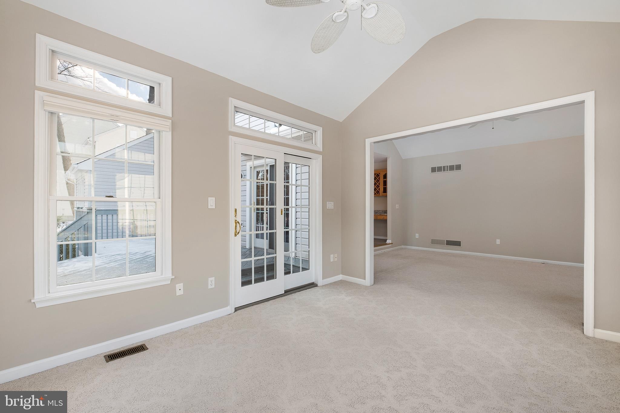 8 Arizona State Drive Newark, DE 19713 - Photo 13 of 32 an empty room with windows