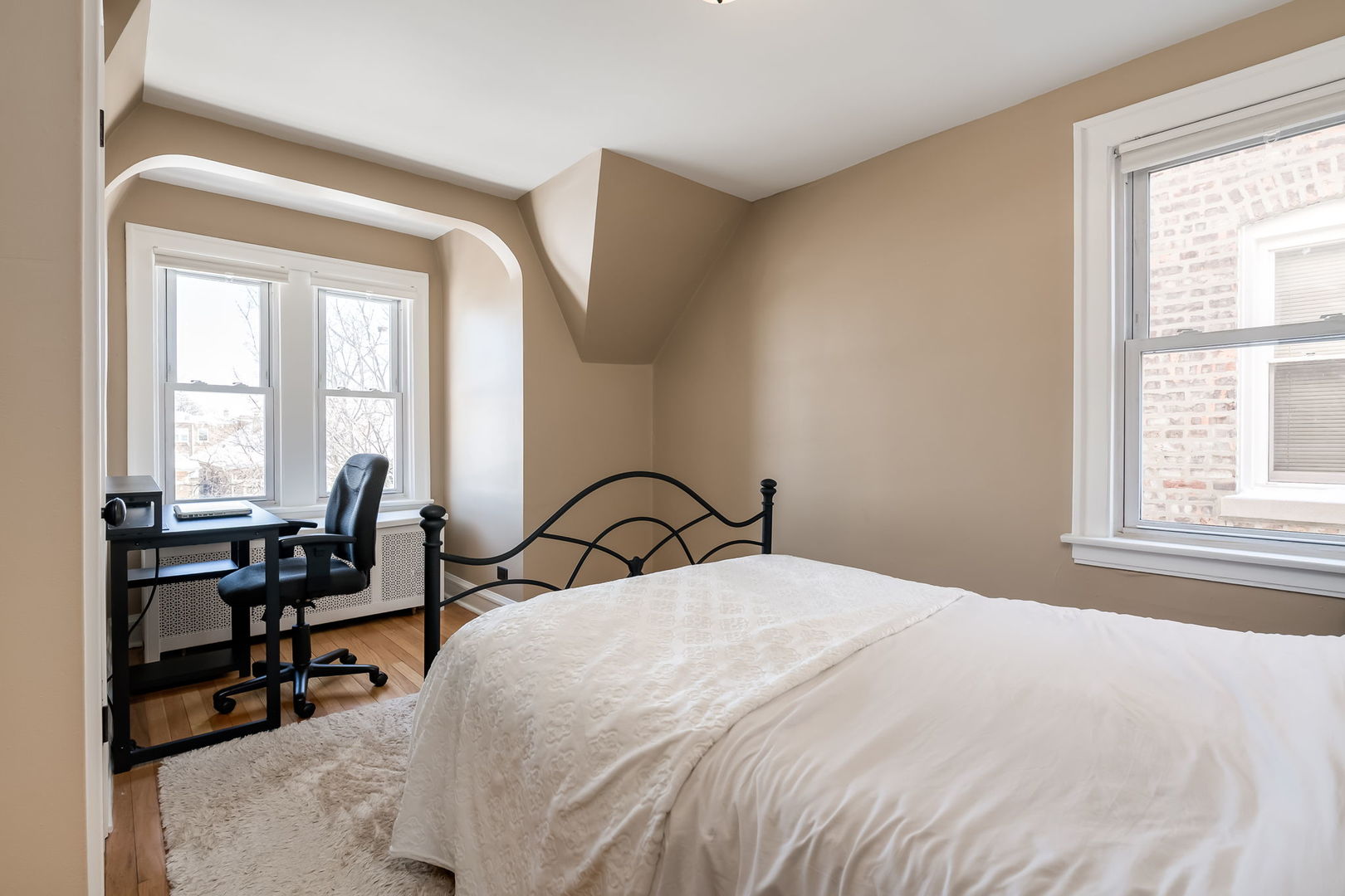 1630 Grove Avenue Berwyn, IL 60402 - Photo 20 of 30