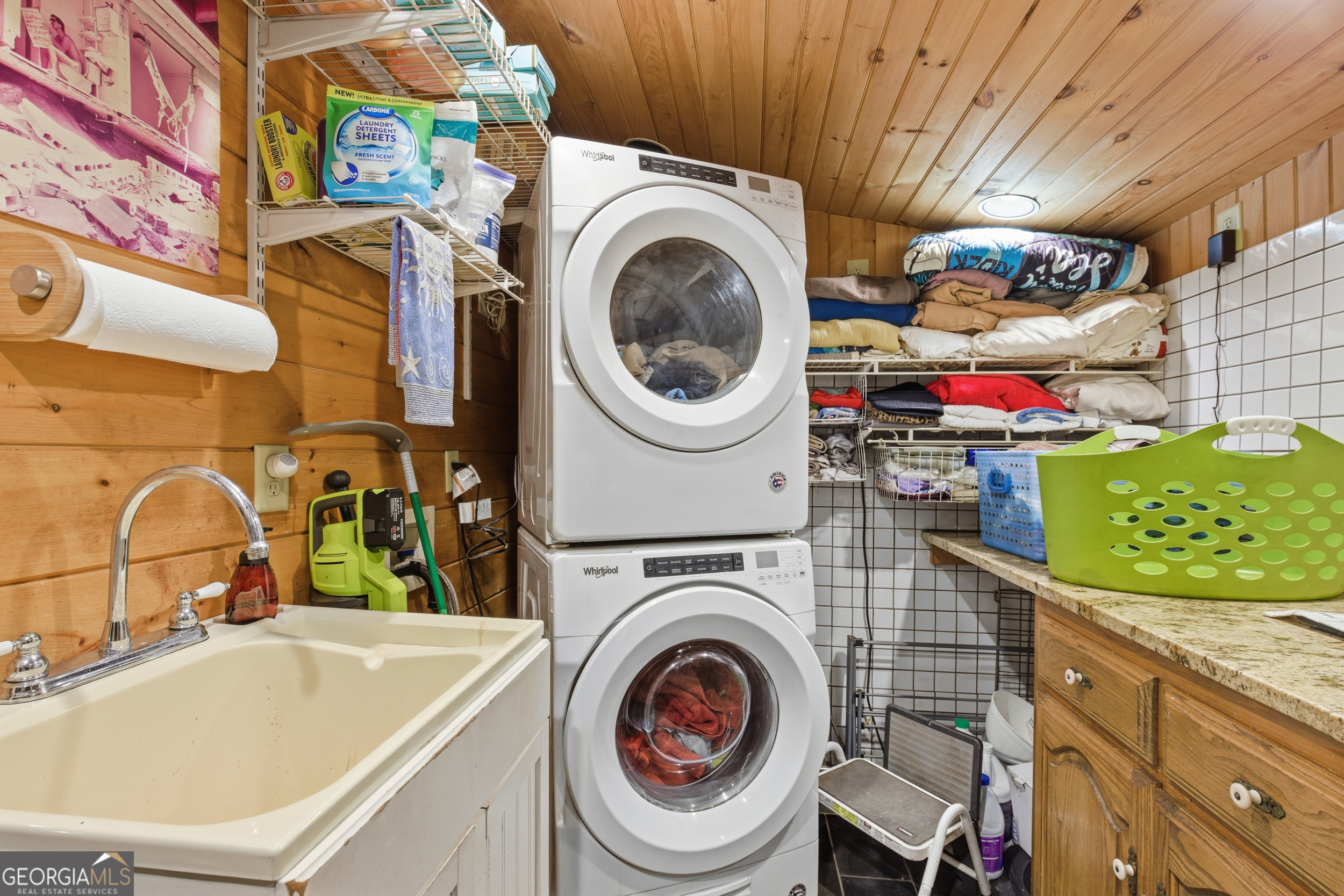 2965 Tate City Road Hayesville, NC 28904 - Photo 43 of 49 a utility room with sink dryer and washer