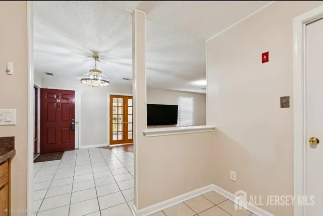 $359,000 | 20 Austin Court, Unit 7, Freehold, NJ 07728