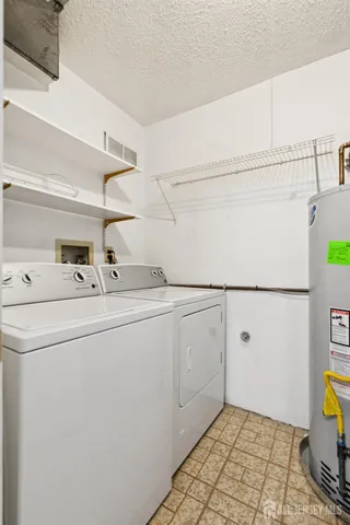 $359,000 | 20 Austin Court, Unit 7, Freehold, NJ 07728