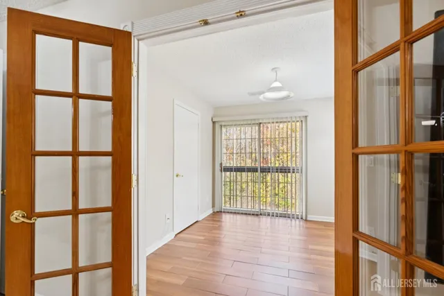 $359,000 | 20 Austin Court, Unit 7, Freehold, NJ 07728