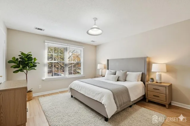 $359,000 | 20 Austin Court, Unit 7, Freehold, NJ 07728