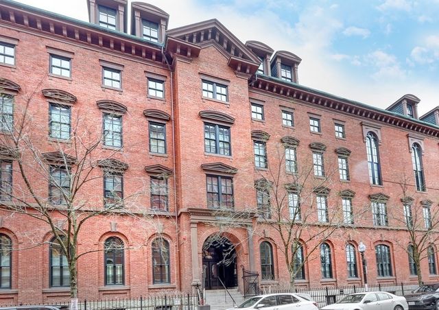 $820,000 | 21 Father Francis Gilday Street, Unit 507, Boston, MA 02118