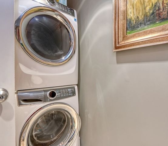 $820,000 | 21 Father Francis Gilday Street, Unit 507, Boston, MA 02118