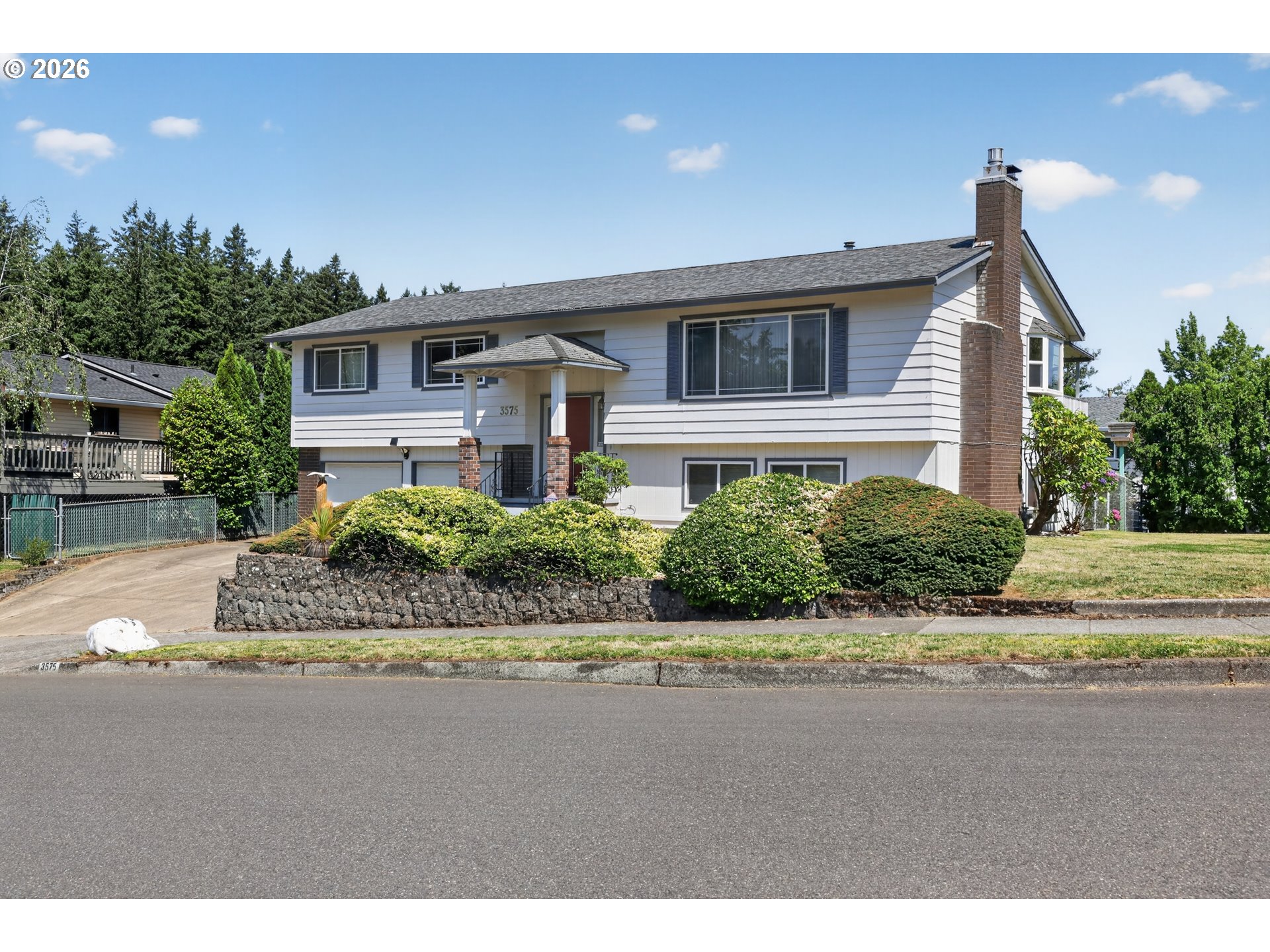 3575 Northeast 4th Street Gresham, OR 97030 - Photo 33 of 34 Front Yard