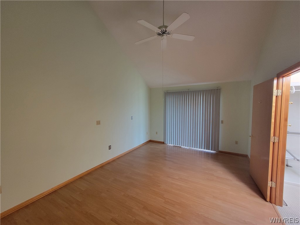 6945 Walmore Road Niagara Falls, NY 14304 - Photo 22 of 33