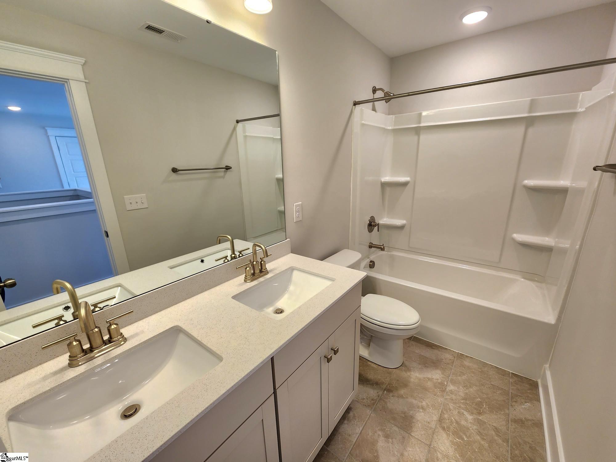 124 Jarrah Place Greenville, SC 29607 - Photo 16 of 34 Gallery Image 16