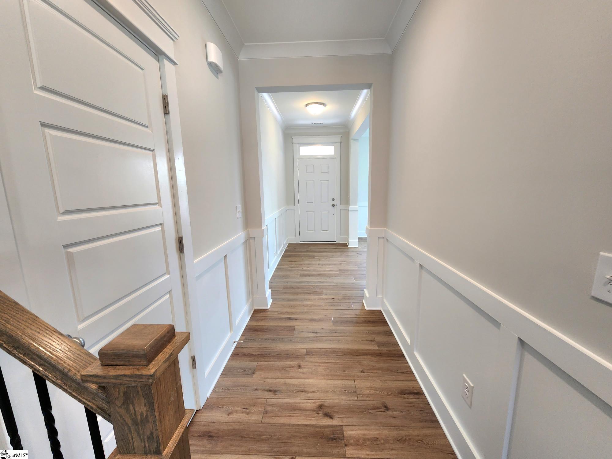 124 Jarrah Place Greenville, SC 29607 - Photo 2 of 34 Gallery Image 2