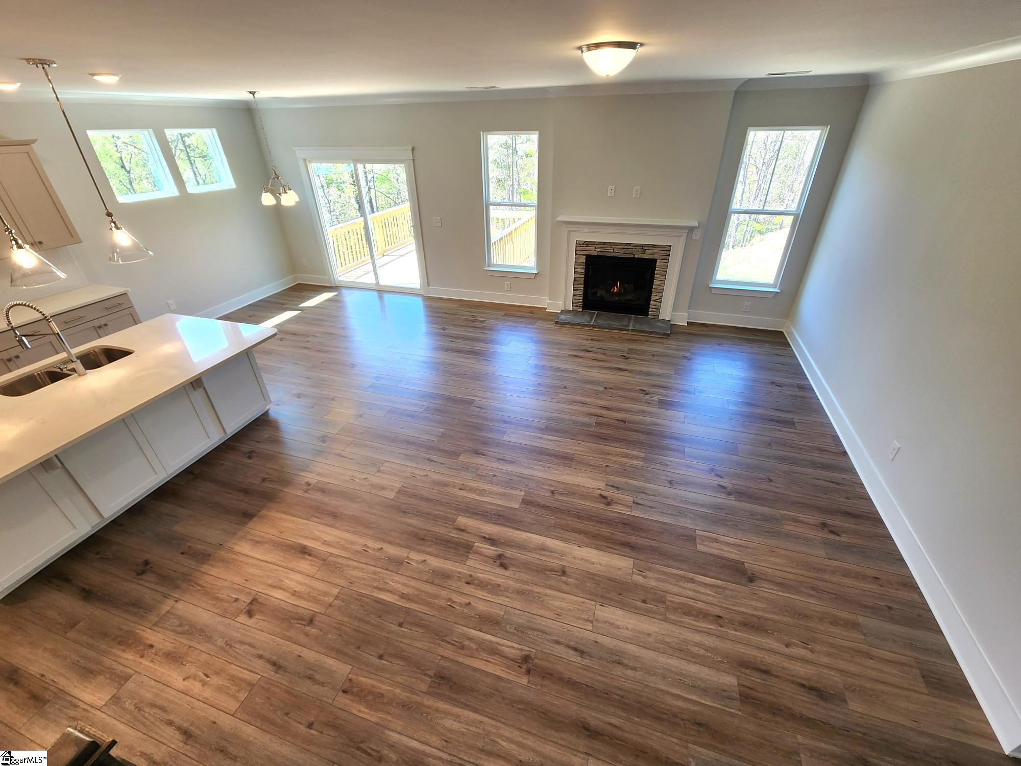 124 Jarrah Place Greenville, SC 29607 - Photo 10 of 34 Gallery Image 10