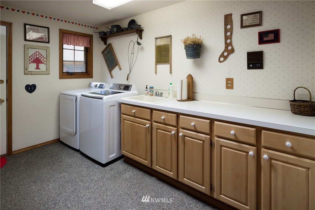12405 Gould Road Graham, WA 98338 - Photo 12 of 25