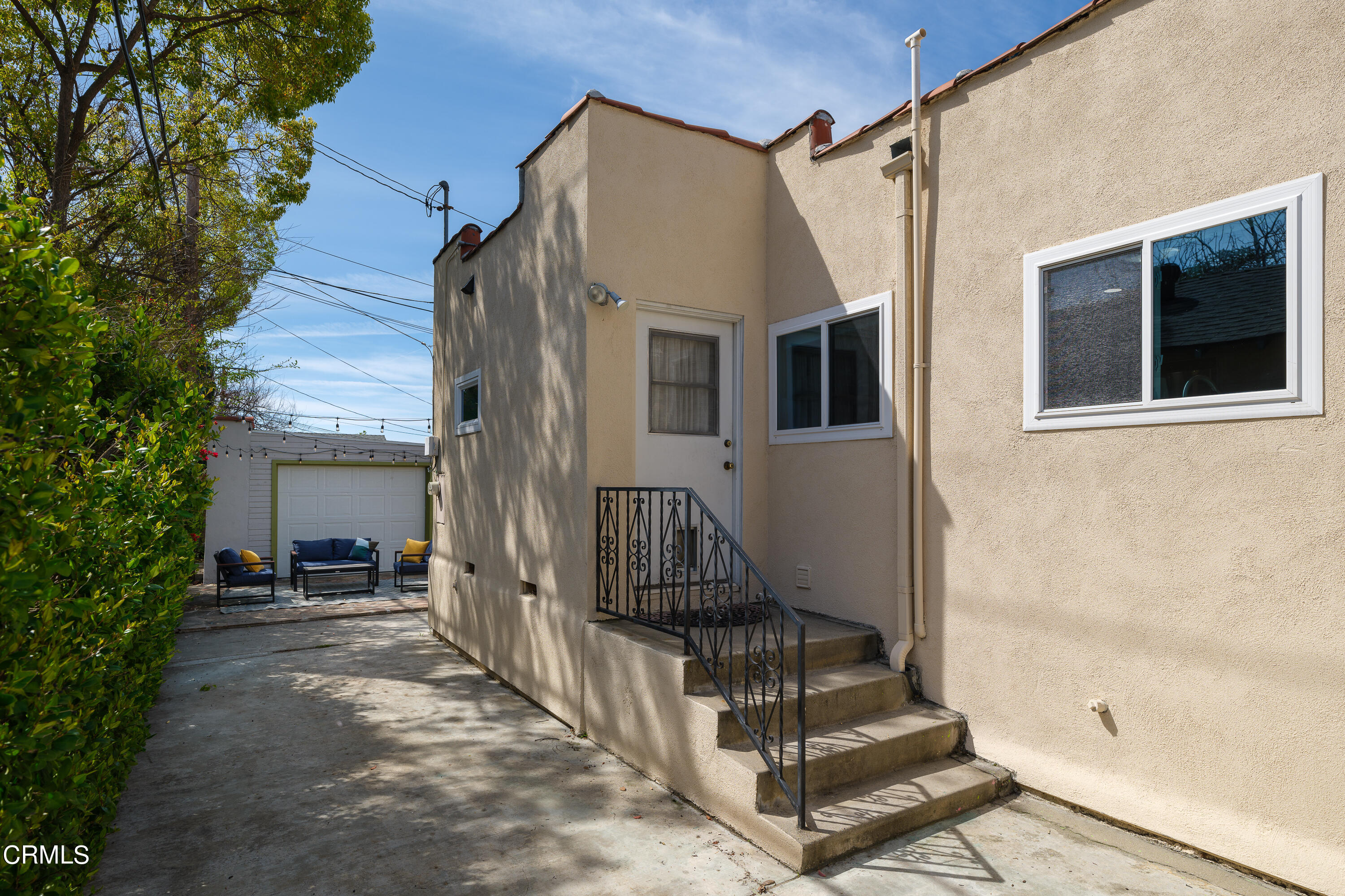 1794 Beverly Drive Pasadena, CA 91104 - Photo 29 of 56 a view of front door and porch