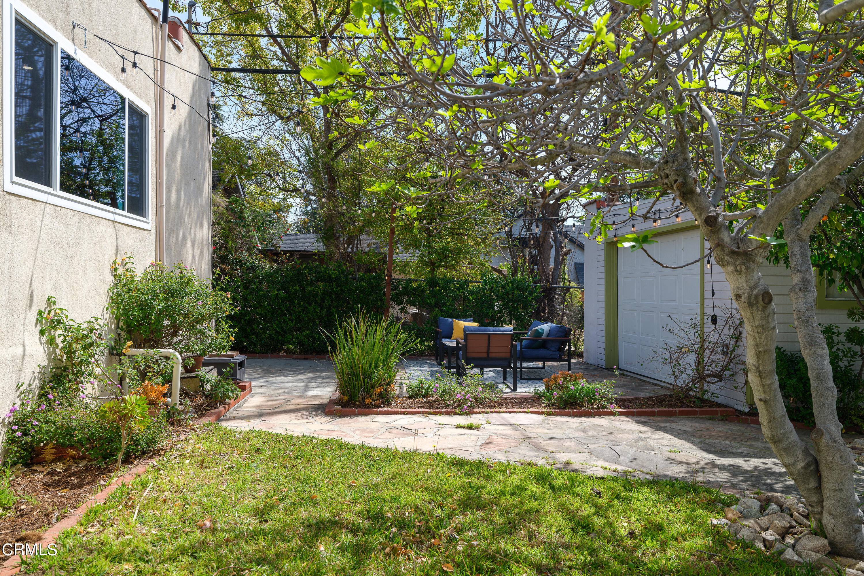1794 Beverly Drive Pasadena, CA 91104 - Photo 32 of 56 a view of outdoor space yard and patio