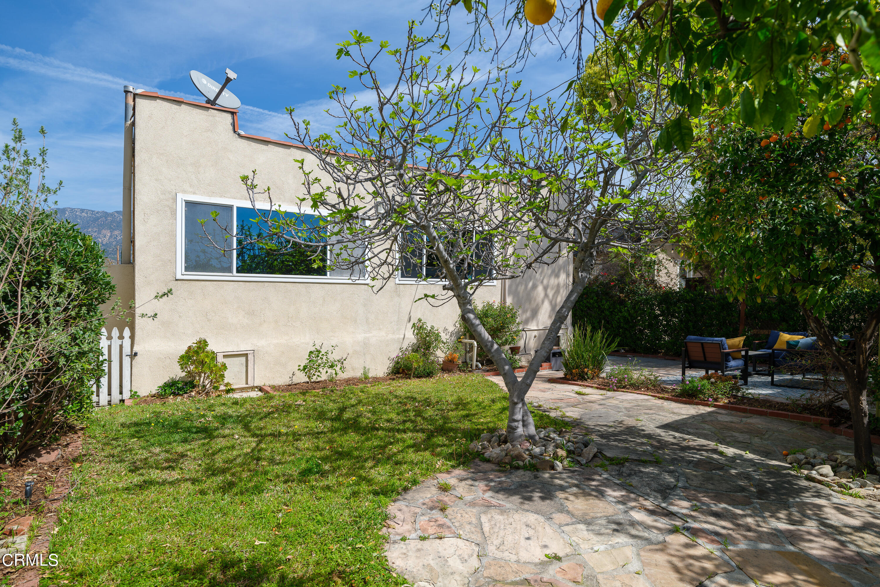 1794 Beverly Drive Pasadena, CA 91104 - Photo 34 of 56 a backyard of a house with lots of green space