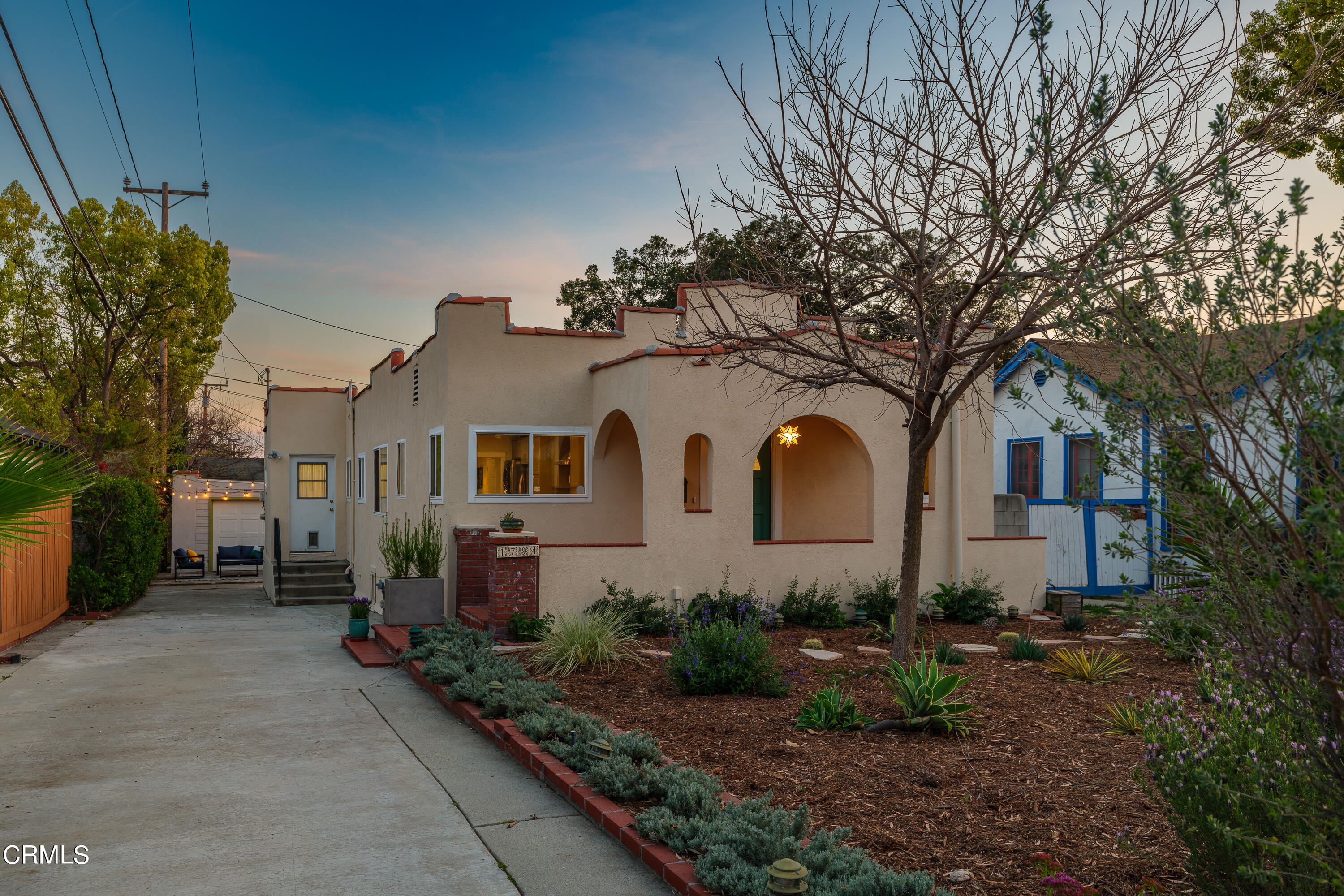 1794 Beverly Drive Pasadena, CA 91104 - Photo 47 of 56 a front view of house with yard and green space