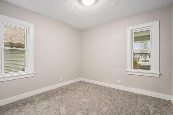 $1,650 | 1881 Manz Street, Muskegon, MI 49442