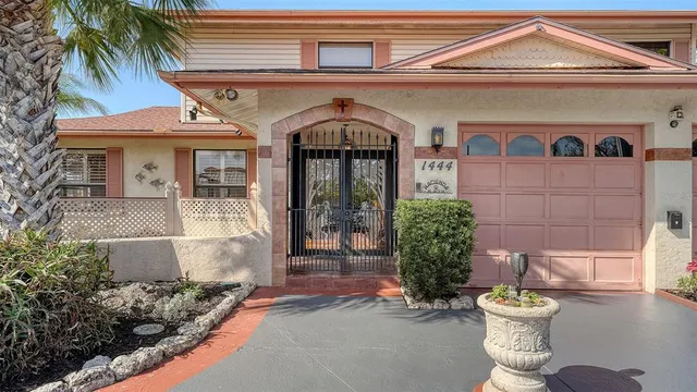 $3,500,000 | 1444 Ridgewood Lane, Sarasota, FL 34231