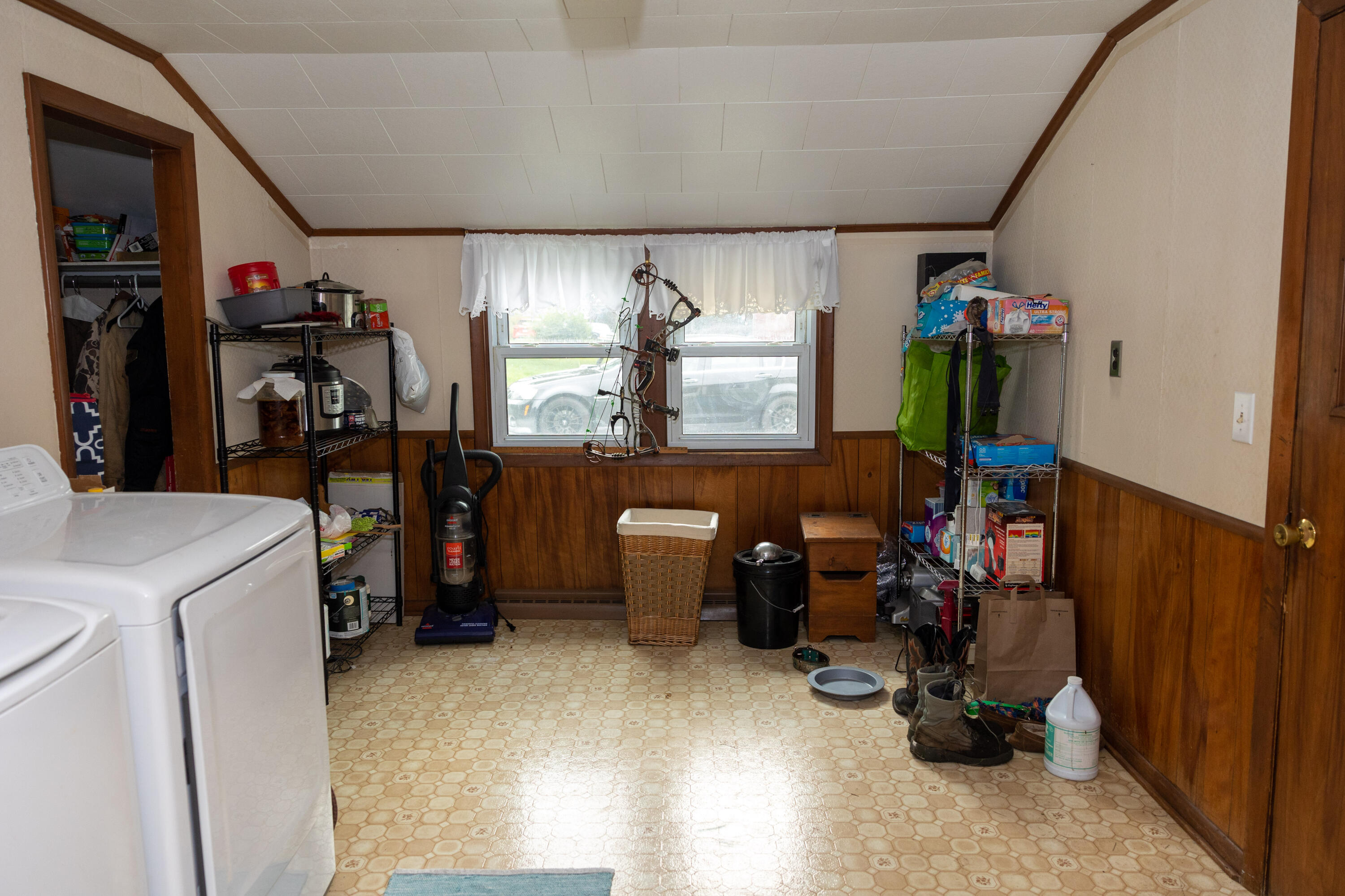 1556 East Parmeter Road Ionia, MI 48846 - Photo 15 of 30 1556Parmeter-2086