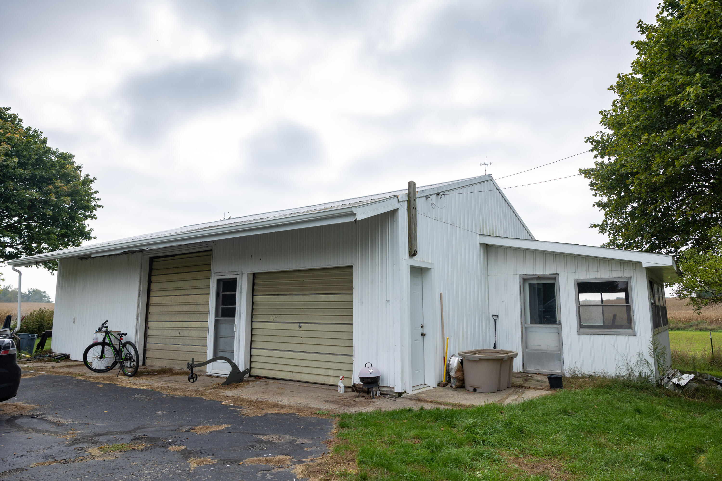 1556 East Parmeter Road Ionia, MI 48846 - Photo 9 of 30 1556Parmeter-2141