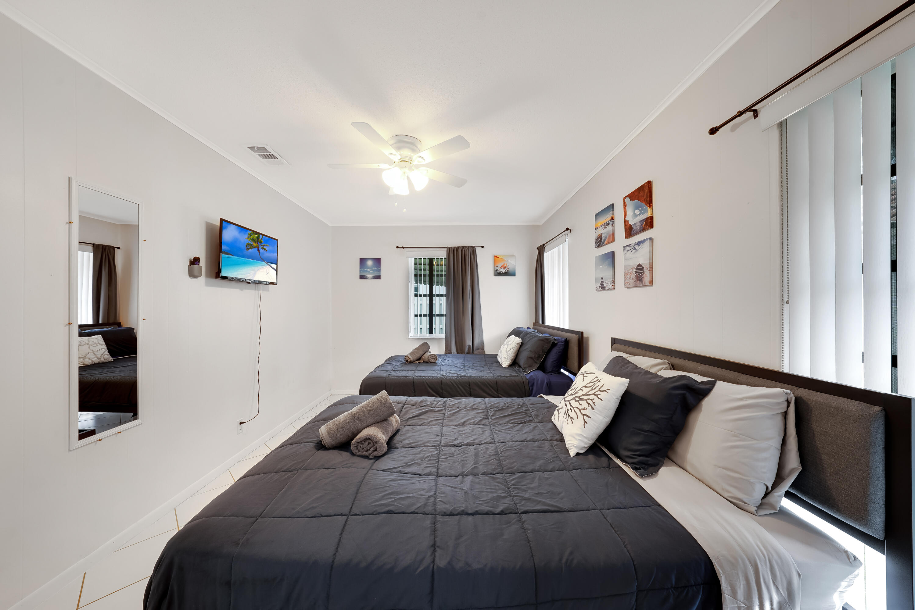 2102 Northeast 68th Street Fort Lauderdale, FL 33308 - Photo 14 of 18 _DSC8428