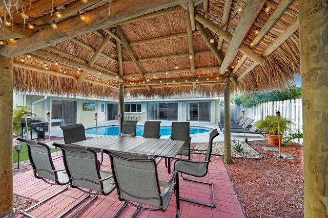 $725,000 | 2102 Northeast 68th Street, Fort Lauderdale, FL 33308