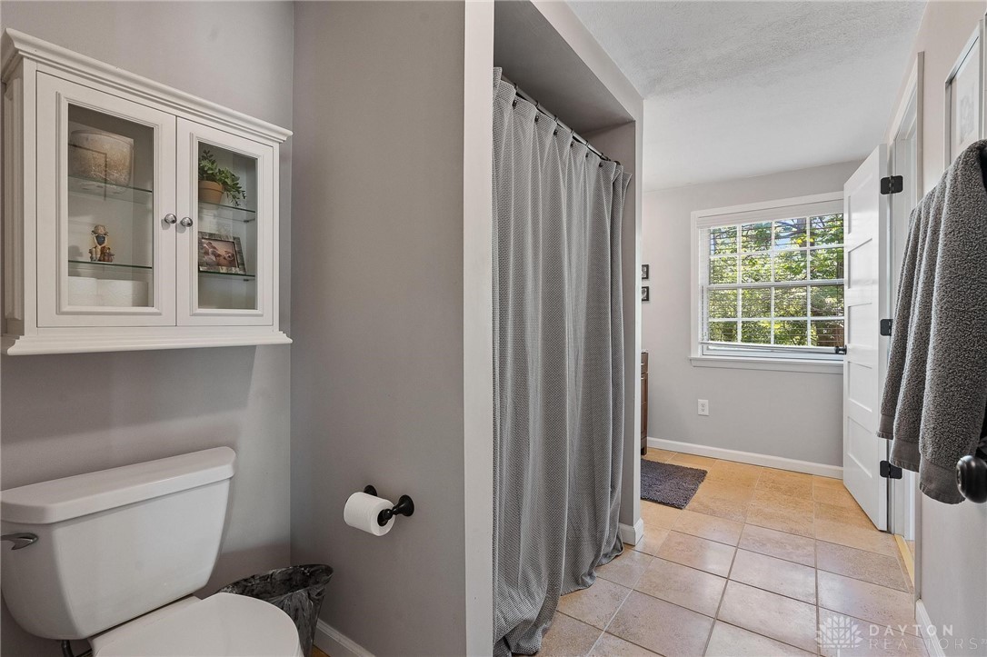 414 West David Road Dayton, OH 45429 - Photo 14 of 35 Gallery Image 14