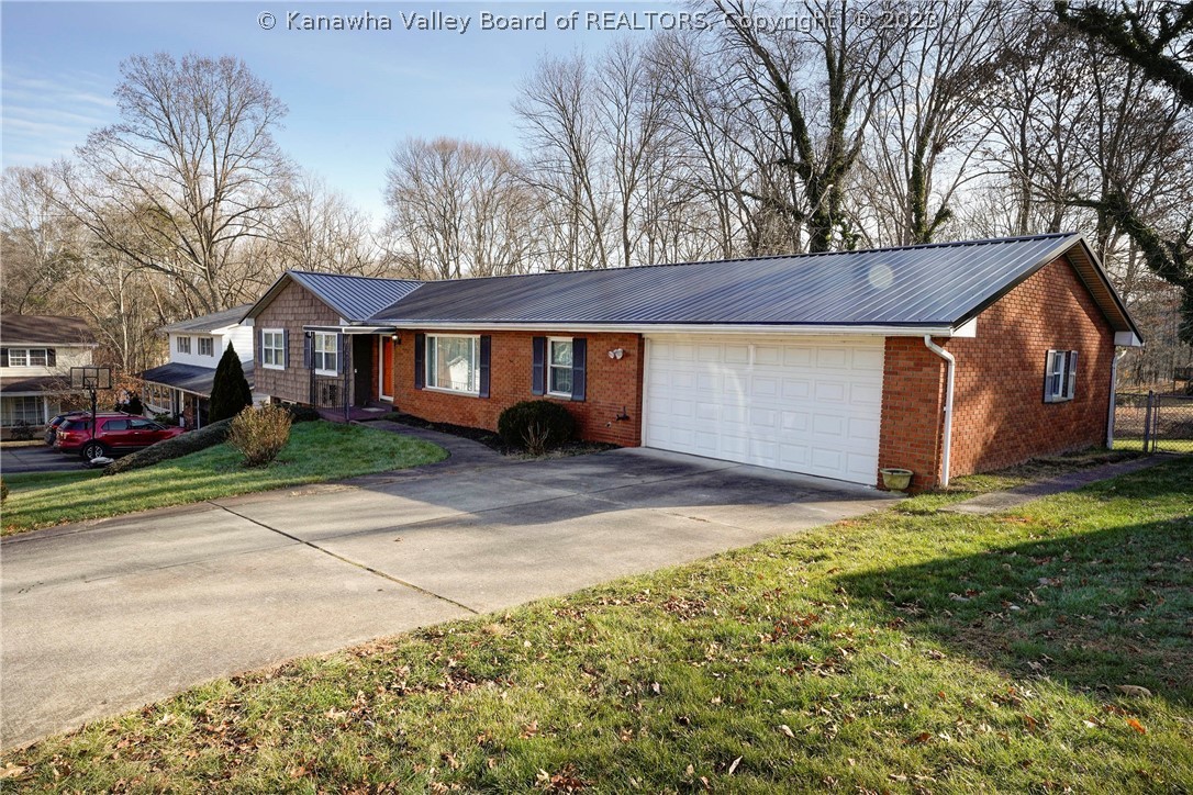5326 Bentbrook Road Charleston, WV 25313 - Photo 3 of 35 Gallery Image 3
