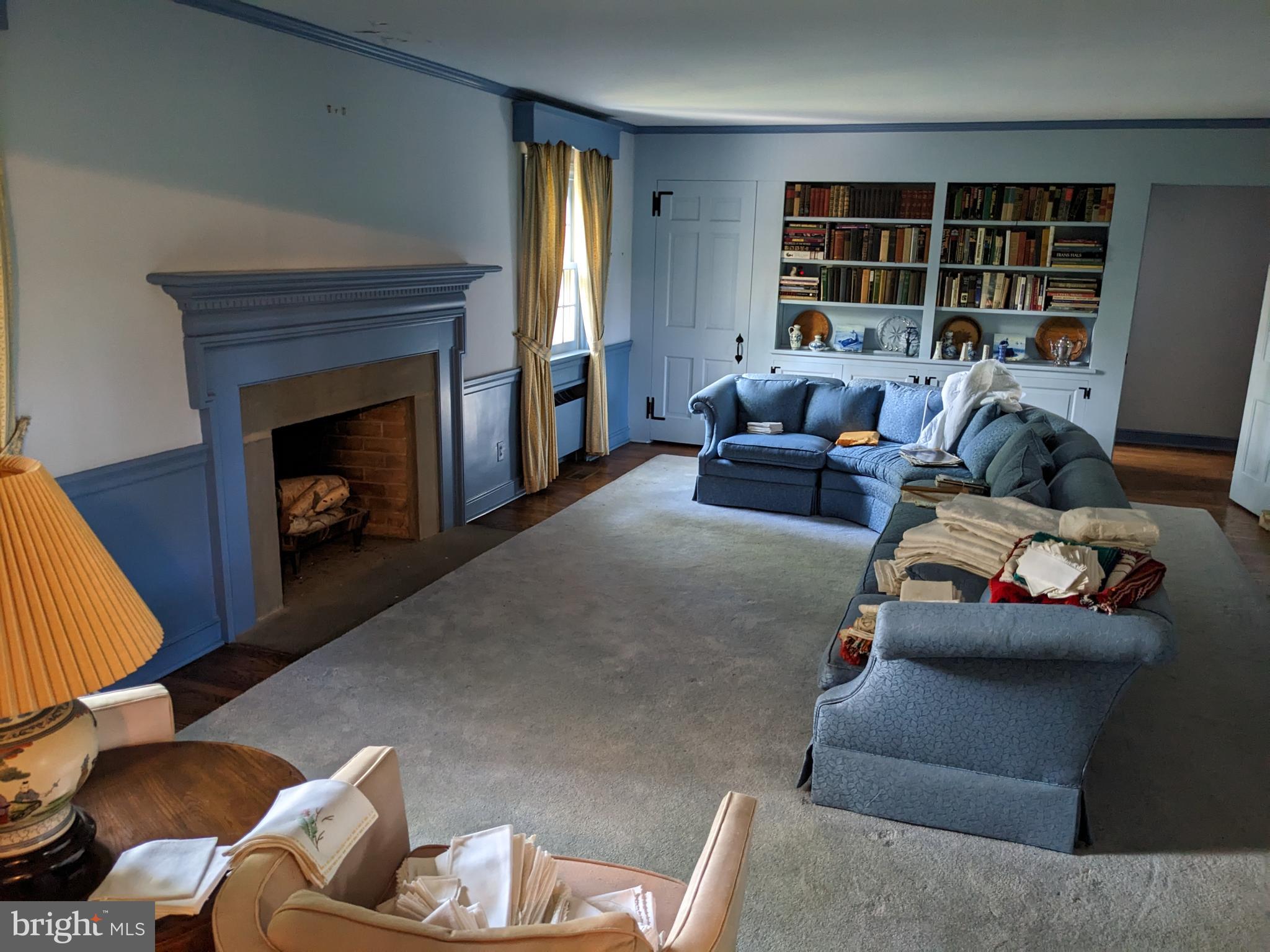 360 Dreshertown Road Fort Washington, PA 19034 - Photo 12 of 16 Living Rm