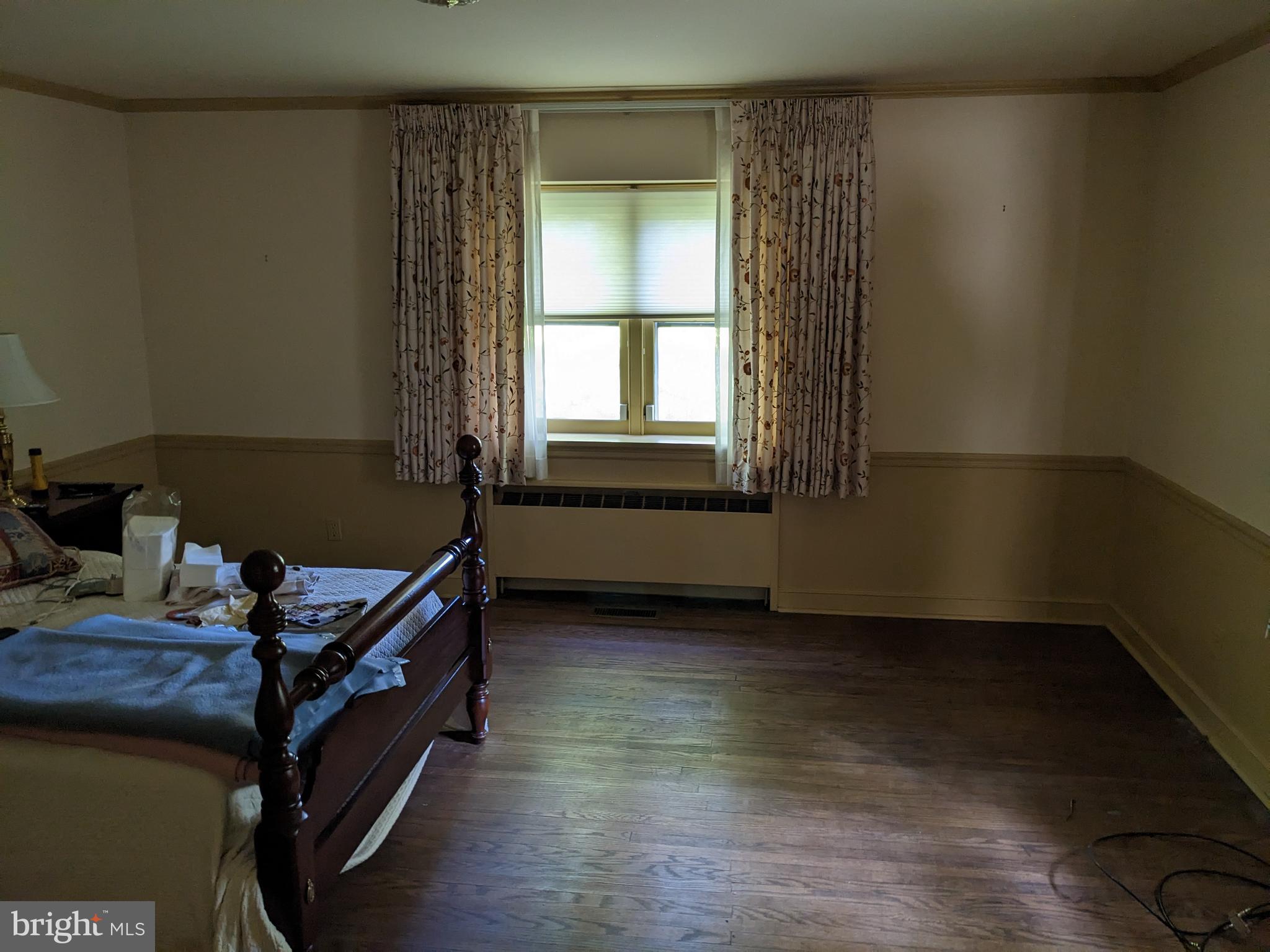 360 Dreshertown Road Fort Washington, PA 19034 - Photo 14 of 16 1st fl. bedroom