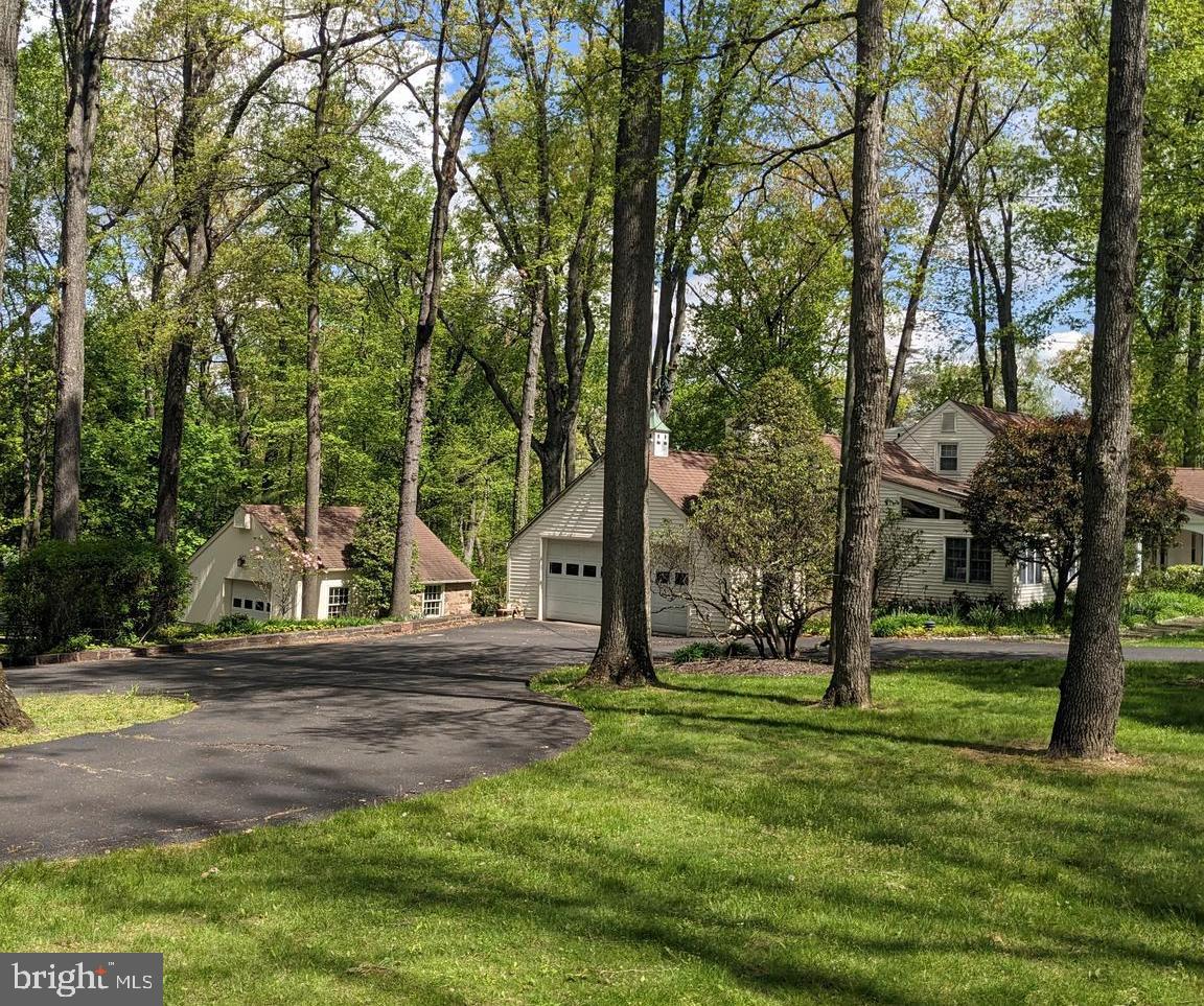 360 Dreshertown Road Fort Washington, PA 19034 - Photo 2 of 16 Gallery Image 2