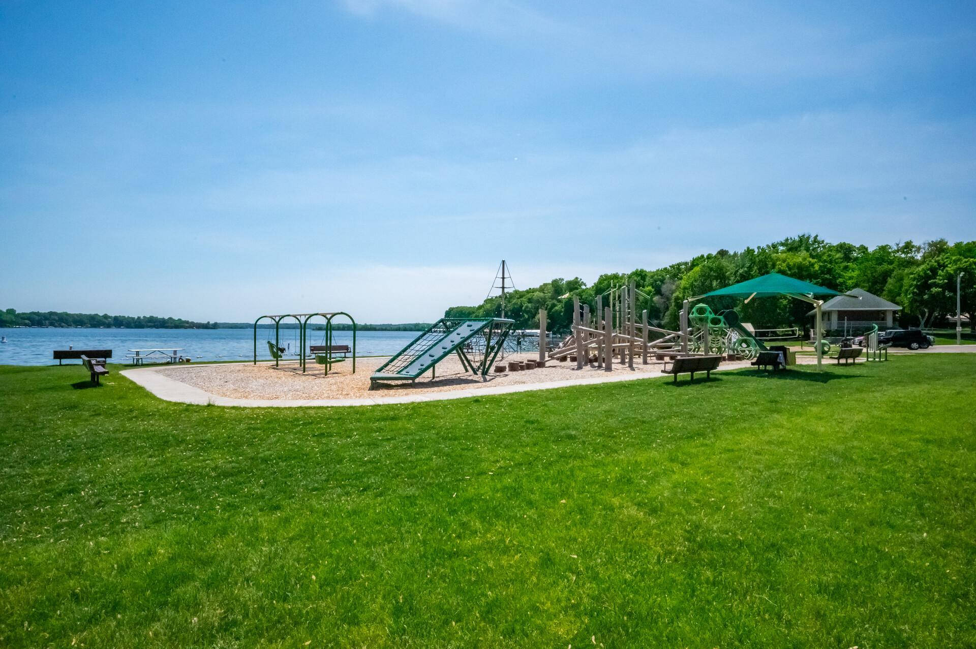 6341 Alwin Circle Mound, MN 55364 - Photo 81 of 93