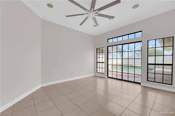 $2,500 | 6004 North Cynthia Street, McAllen, TX 78504