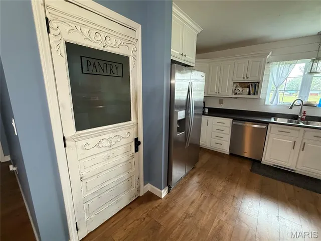 $294,900 | 113 East Wood Street, Shelbina, MO 63468