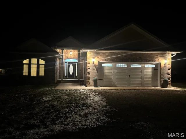 $294,900 | 113 East Wood Street, Shelbina, MO 63468