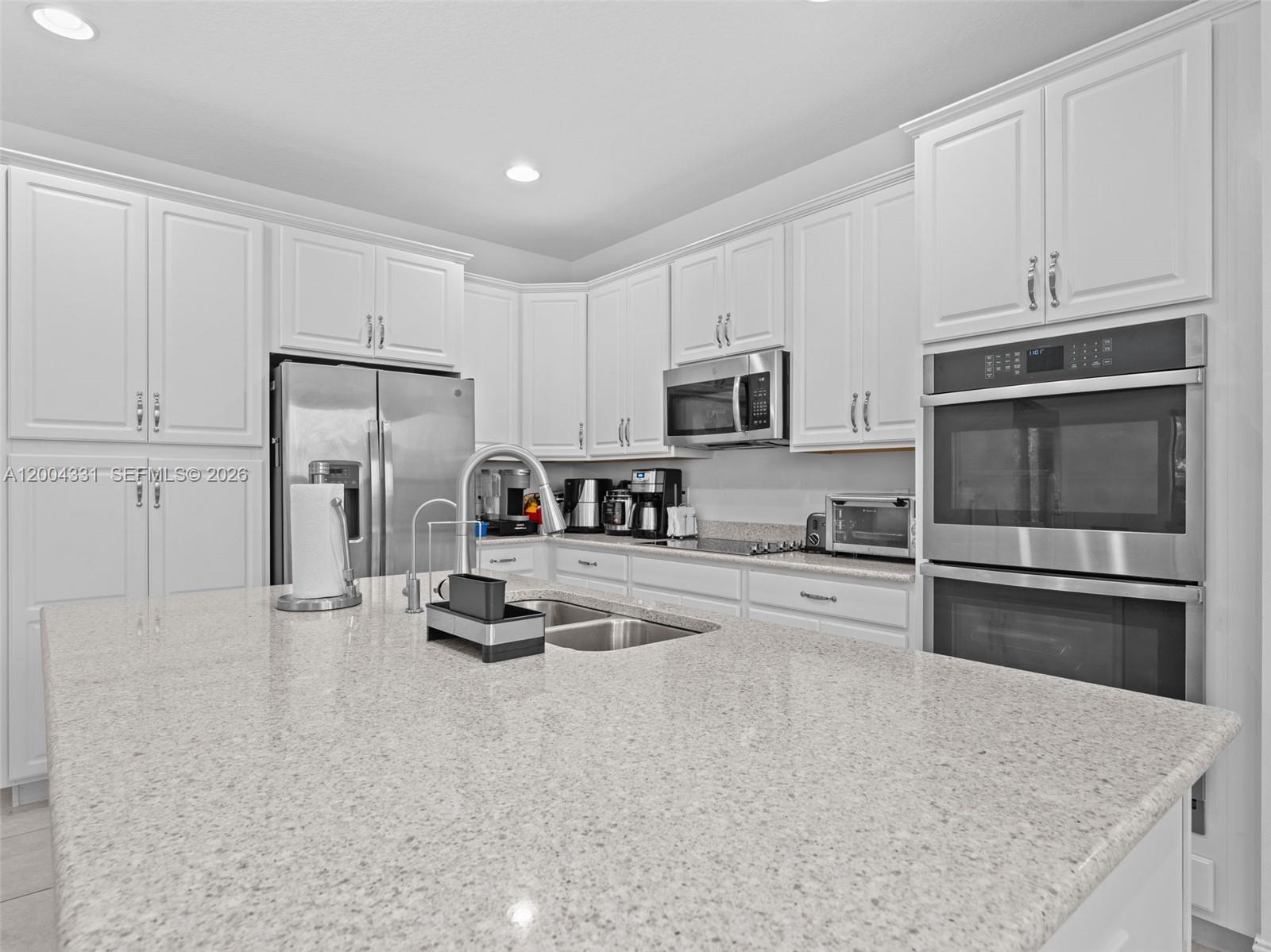 10105 Brickhill Drive Boca Raton, FL 33428 - Photo 12 of 47
