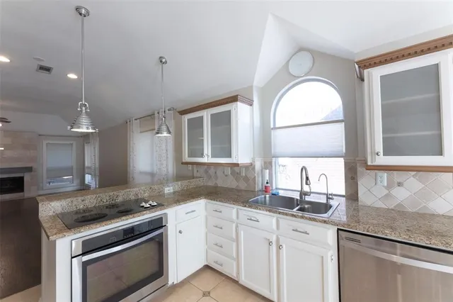 $2,450 | 2405 Sunflower Lane, Flower Mound, TX 75028