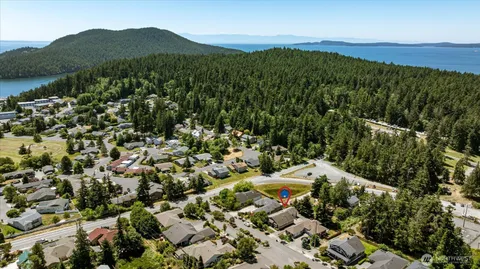 $825,000 | 2806 Washington Boulevard, Anacortes, WA 98221