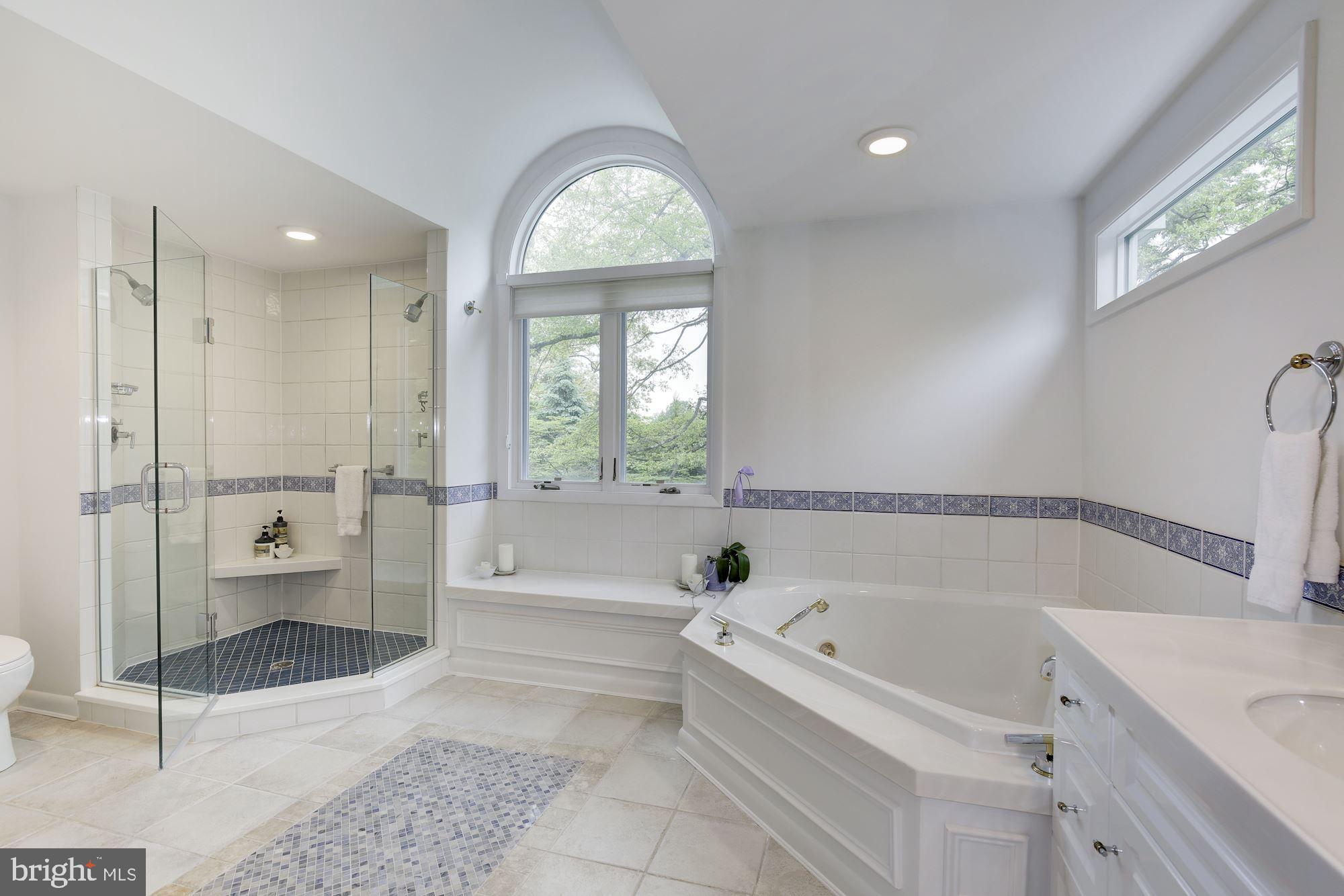 5508 Devon Road Bethesda, MD 20814 - Photo 14 of 41 Owners' bath offers dual shower heads