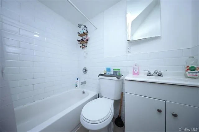 $1,150,000 | 243 Wyona Street | East New York