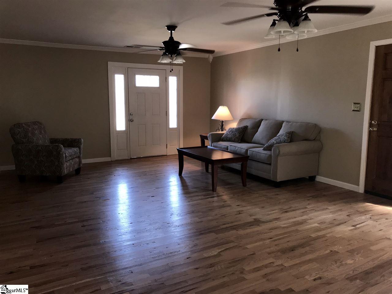 1031 North Fishtrap Road Easley, SC 29640 - Photo 12 of 36 Gallery Image 12
