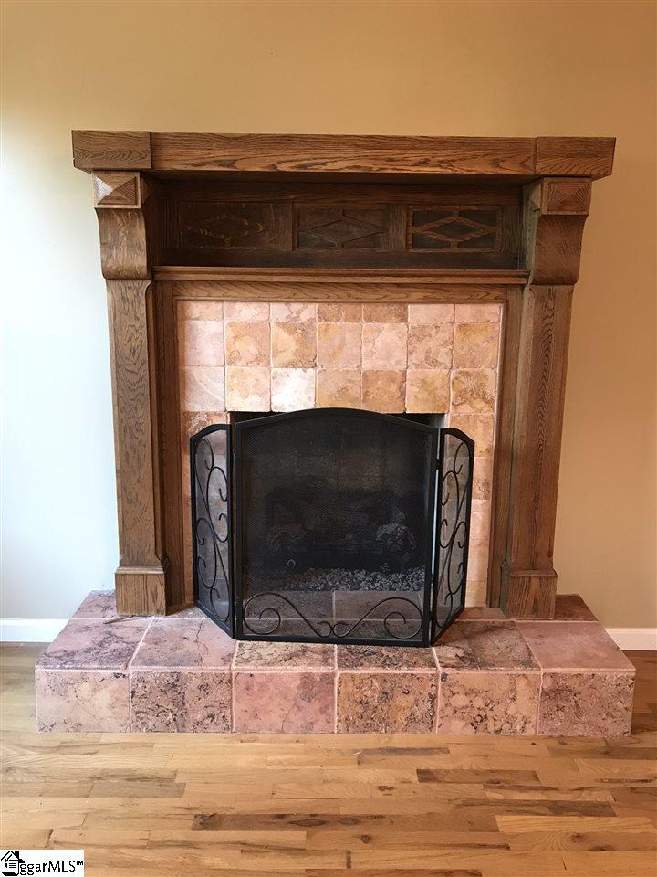 1031 North Fishtrap Road Easley, SC 29640 - Photo 14 of 36 Gallery Image 14