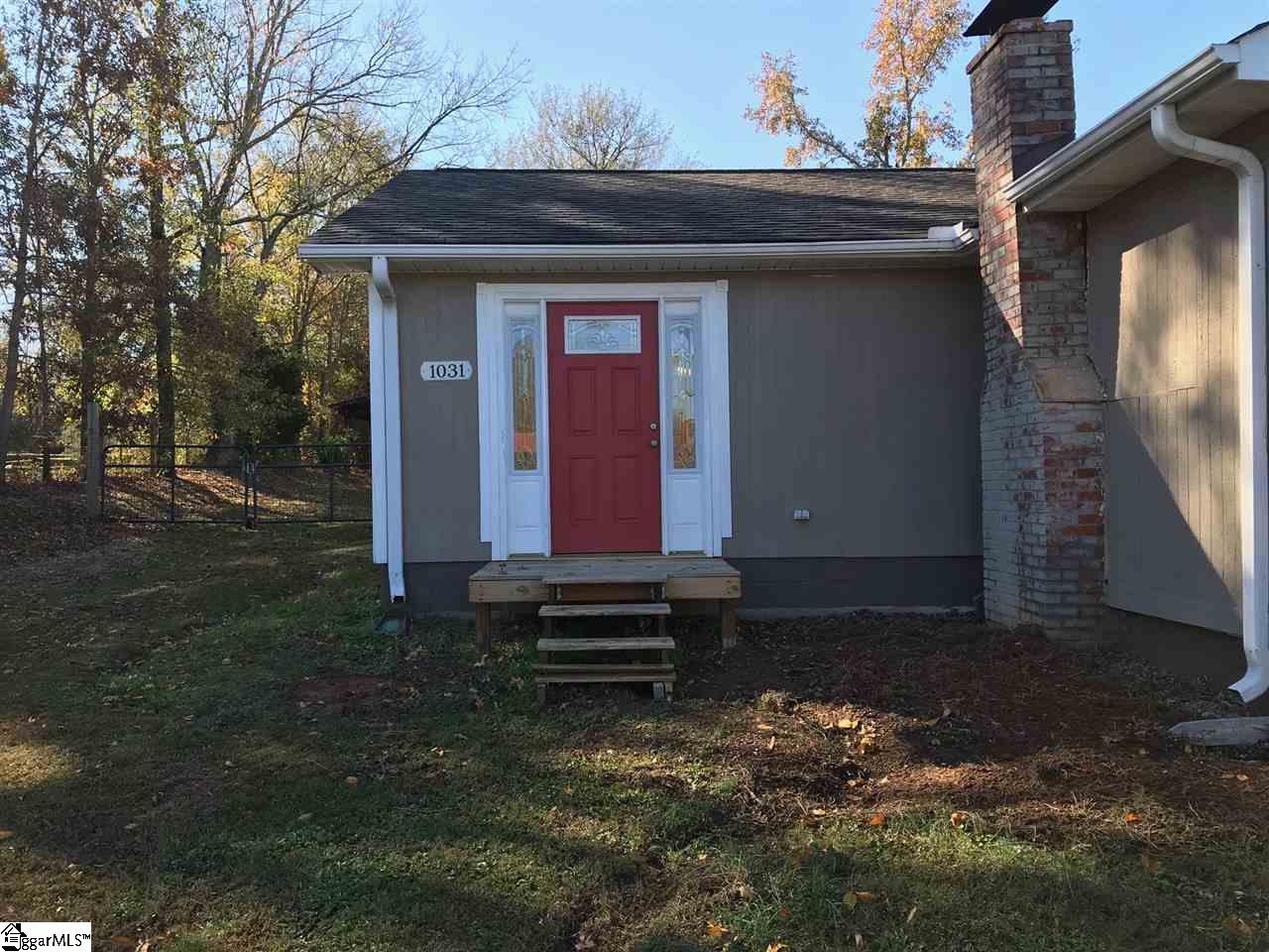 1031 North Fishtrap Road Easley, SC 29640 - Photo 3 of 36 Gallery Image 3