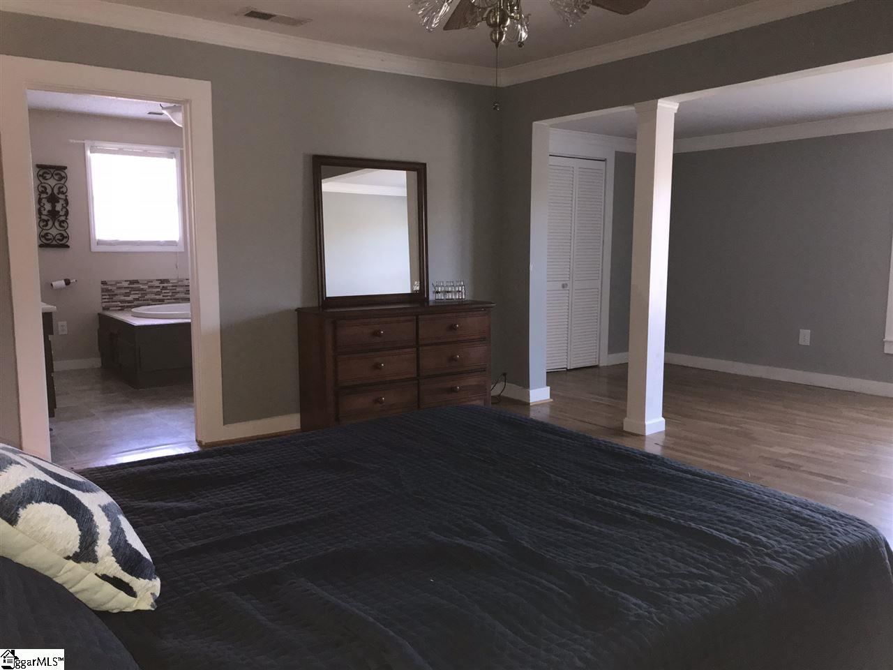 1031 North Fishtrap Road Easley, SC 29640 - Photo 30 of 36 Gallery Image 30