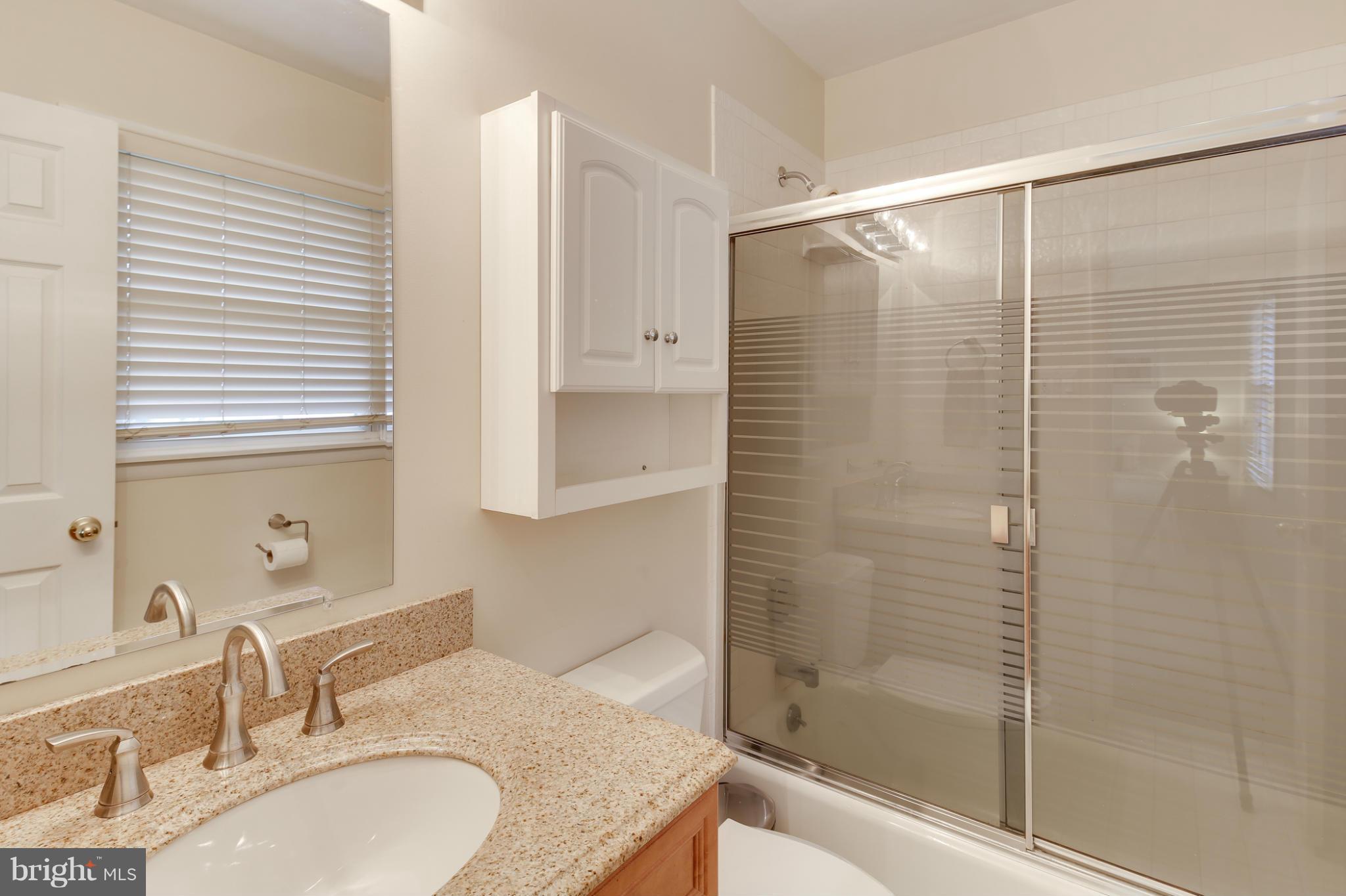 2842 Southview Road Ellicott City, MD 21042 - Photo 17 of 29 Bath